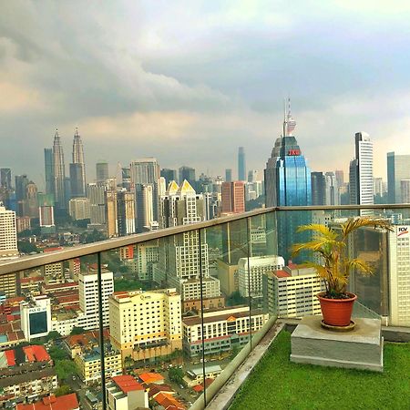 Penthouse On 34 - The Highest Unit And Best Views In Regalia & Private Rooftop Terrace Kuala Lumpur Bagian luar foto