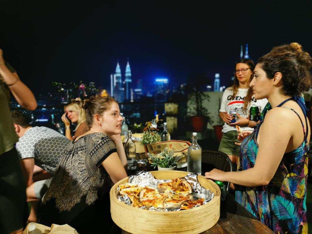 Penthouse On 34 - The Highest Unit And Best Views In Regalia & Private Rooftop Terrace Kuala Lumpur Bagian luar foto