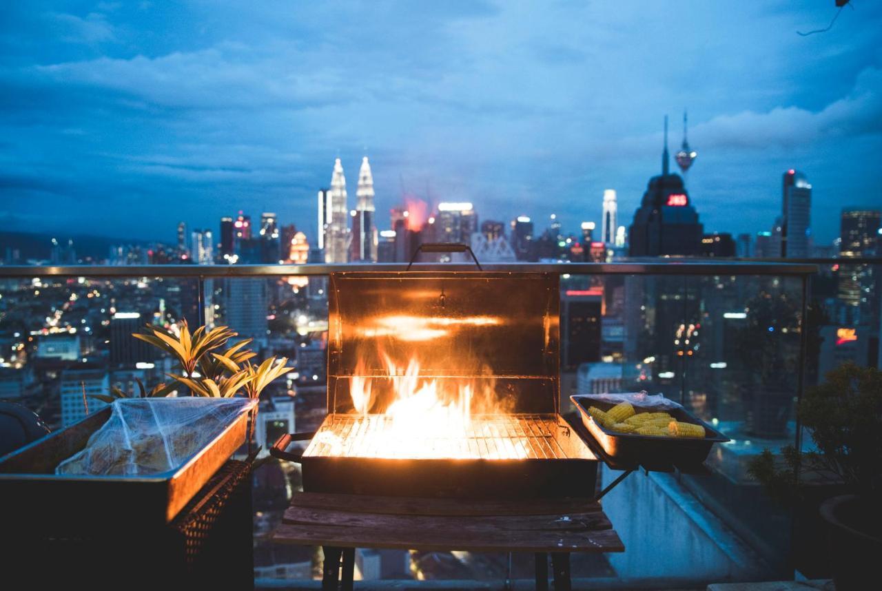 Penthouse On 34 - The Highest Unit And Best Views In Regalia & Private Rooftop Terrace Kuala Lumpur Bagian luar foto