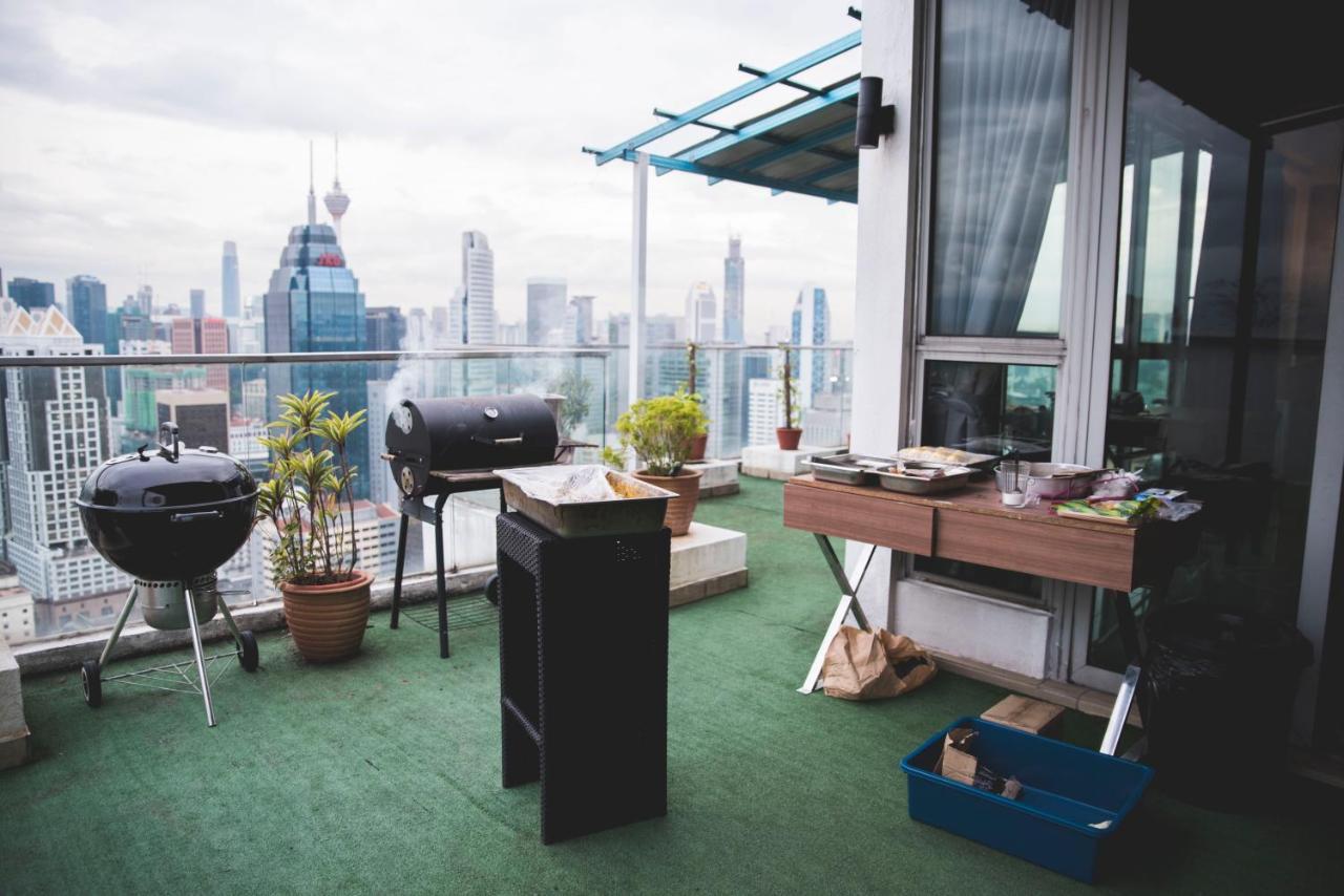 Penthouse On 34 - The Highest Unit And Best Views In Regalia & Private Rooftop Terrace Kuala Lumpur Bagian luar foto
