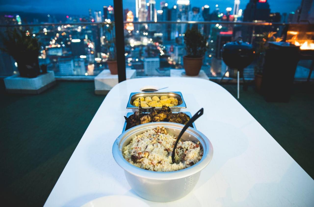Penthouse On 34 - The Highest Unit And Best Views In Regalia & Private Rooftop Terrace Kuala Lumpur Bagian luar foto