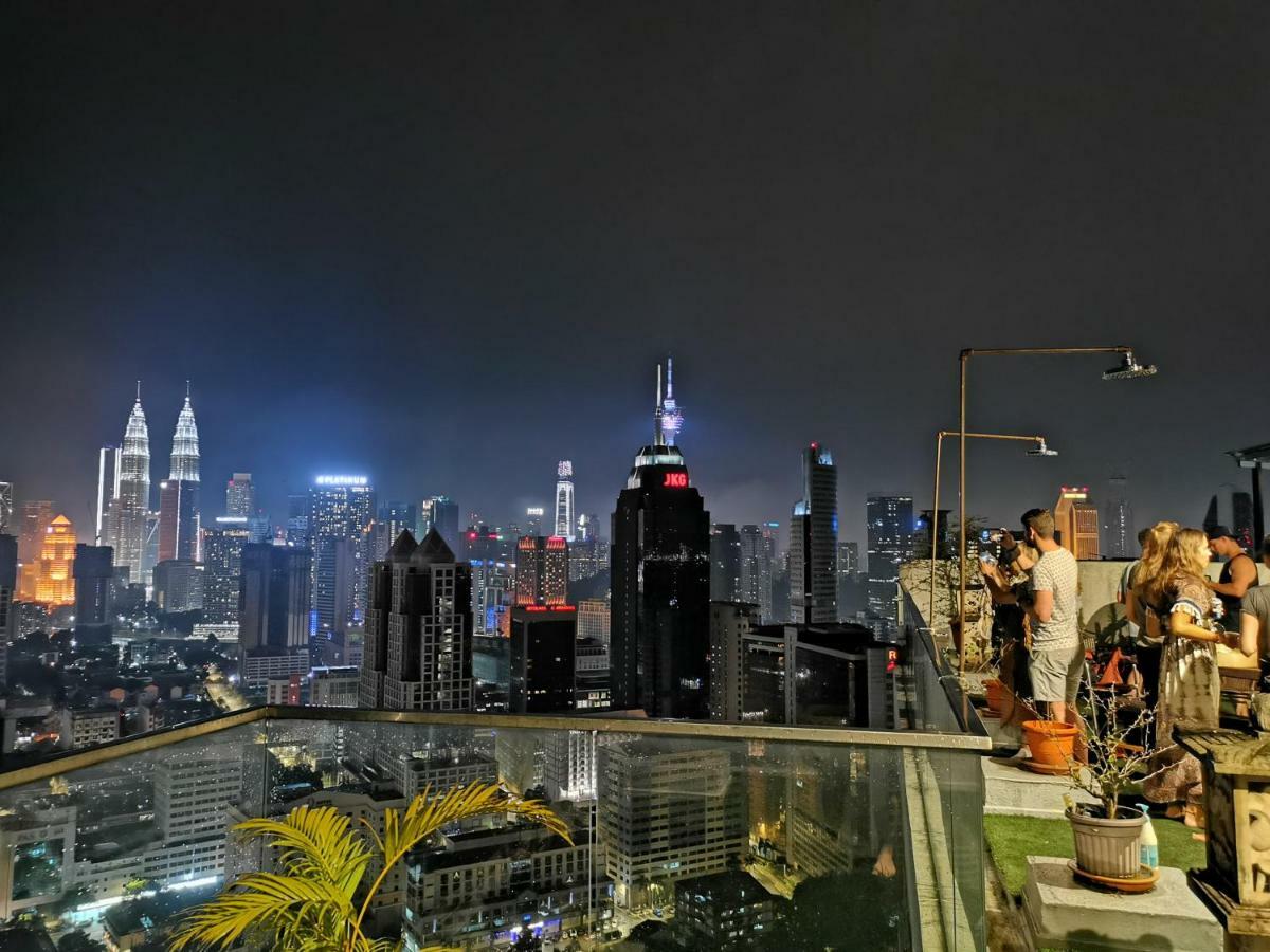 Penthouse On 34 - The Highest Unit And Best Views In Regalia & Private Rooftop Terrace Kuala Lumpur Bagian luar foto